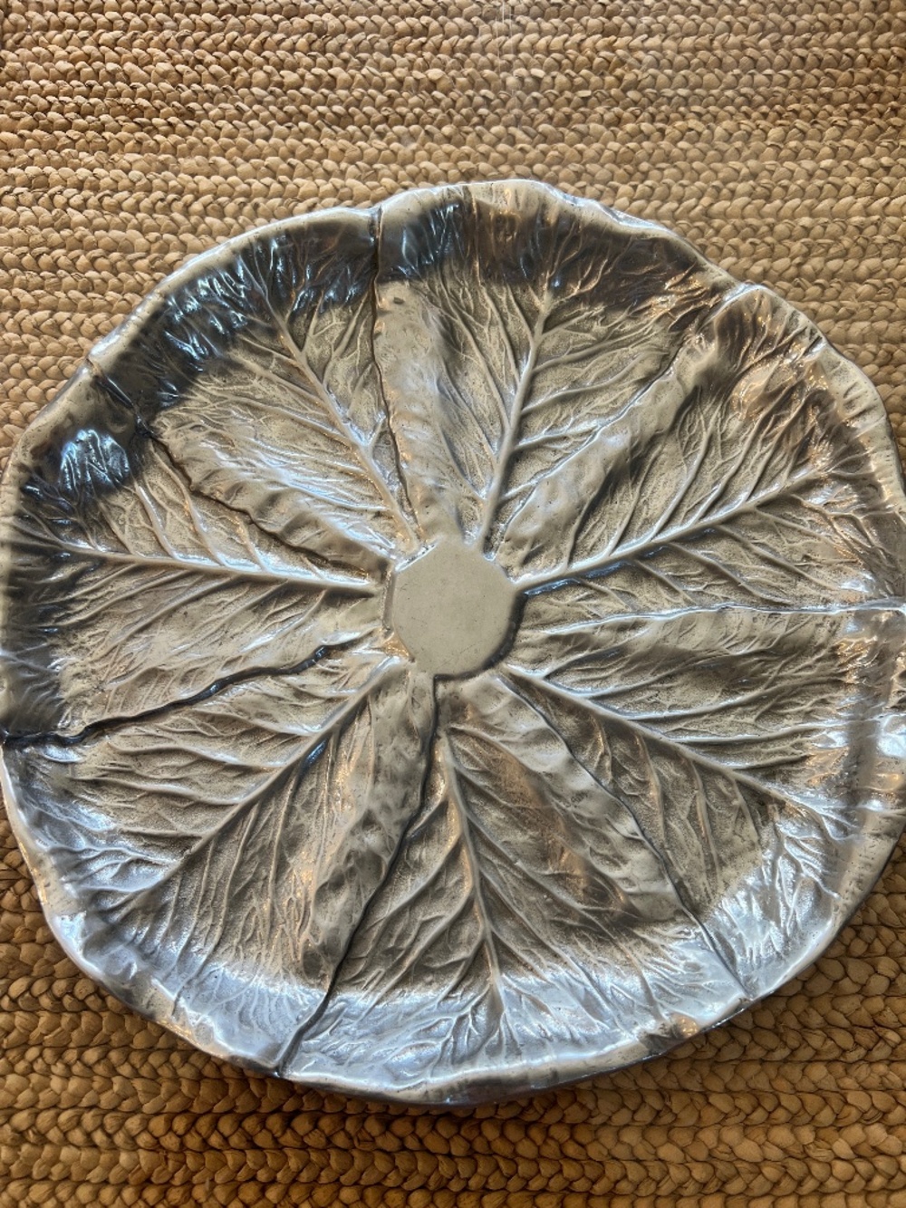 Vintage Wilton Armetale Metal Bruce Fox 14.5" Serving Platter Cabbage Leaf